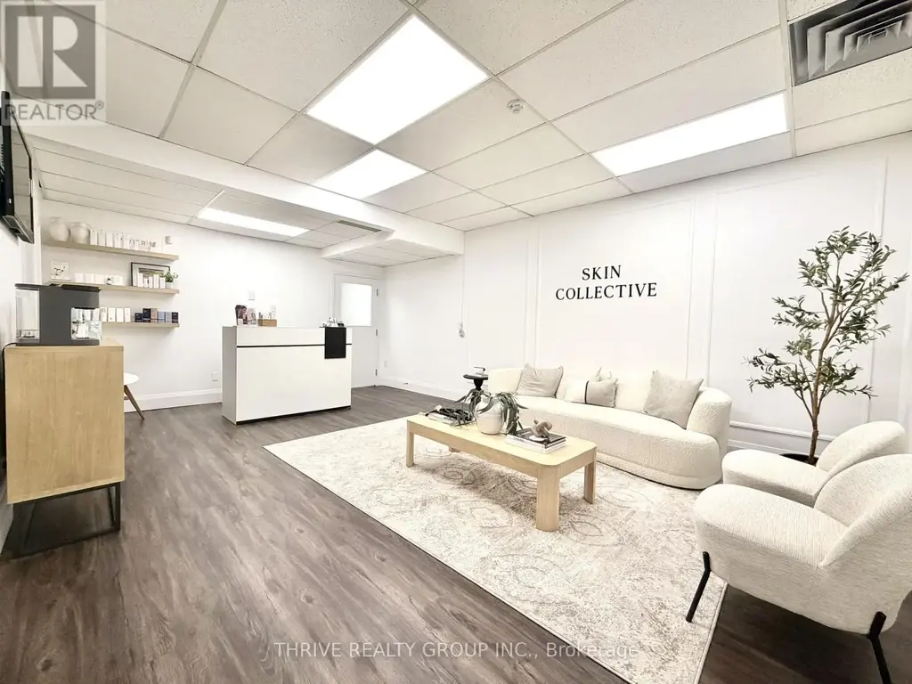 211 - 1288 Commissioners Road W, London South (South B)